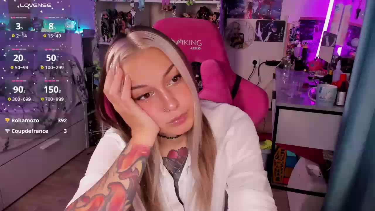 ChloeKohaku Live Sex December 18, 2025