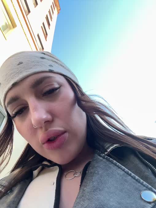 AleksandraRich Live Sex December 17, 2025