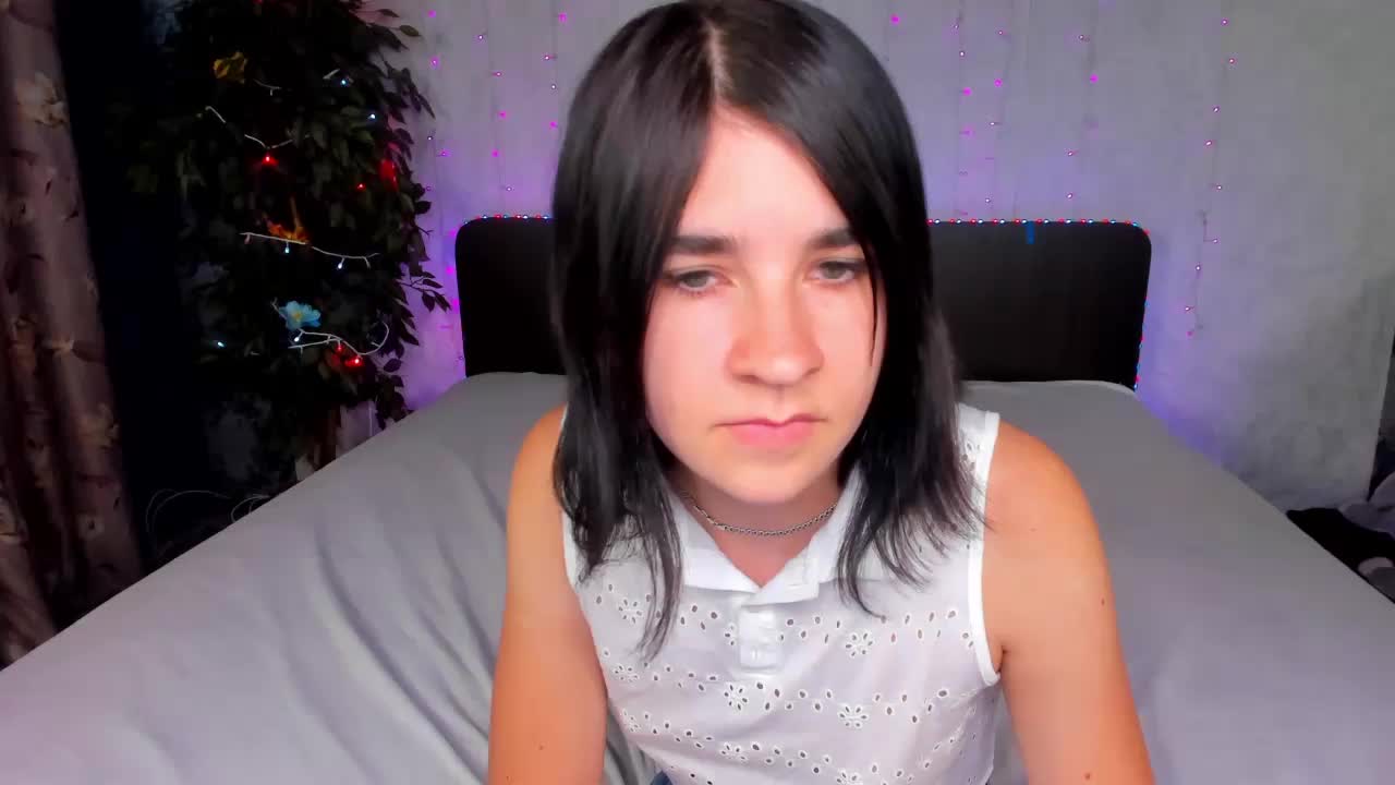 Polly-Love Live Sex December 17, 2025