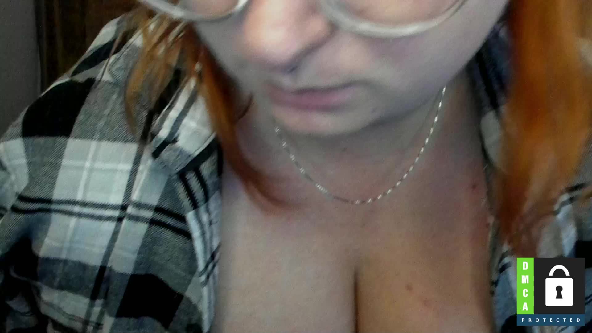 Aliciaredluv Live Sex December 17, 2025