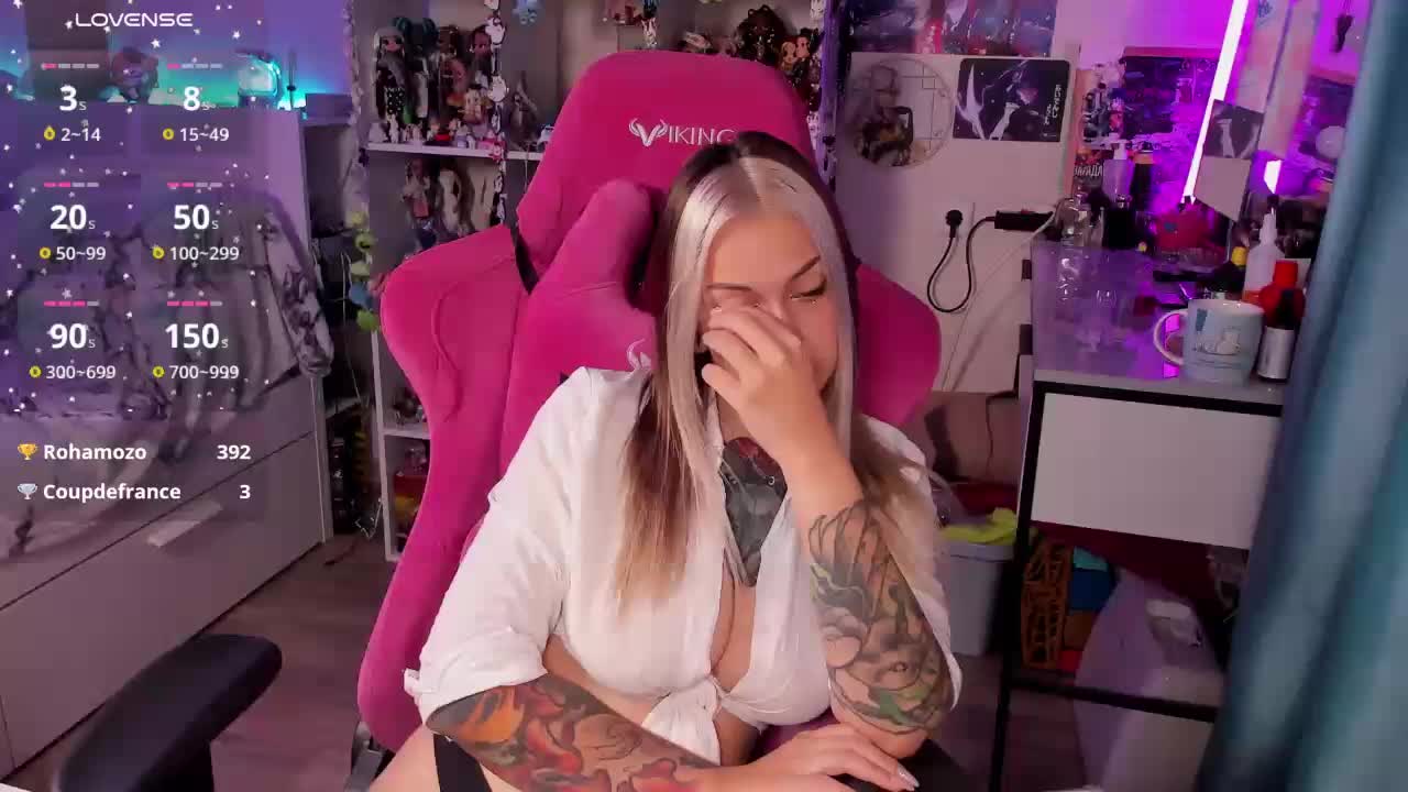 ChloeKohaku Live Sex December 18, 2025