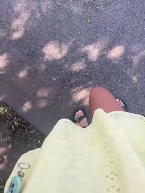 Karolina_Milf Live Sex December 14, 2025