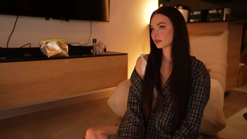 ibiddi Live Sex December 18, 2025