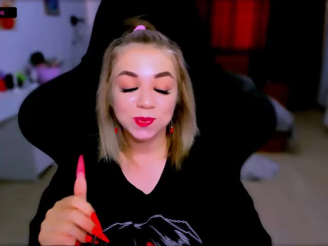 BabyNicole Live Sex December 14, 2025