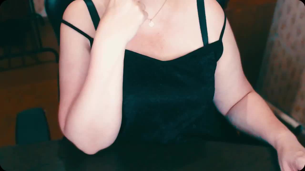 Alisa1917 Live Sex December 17, 2025