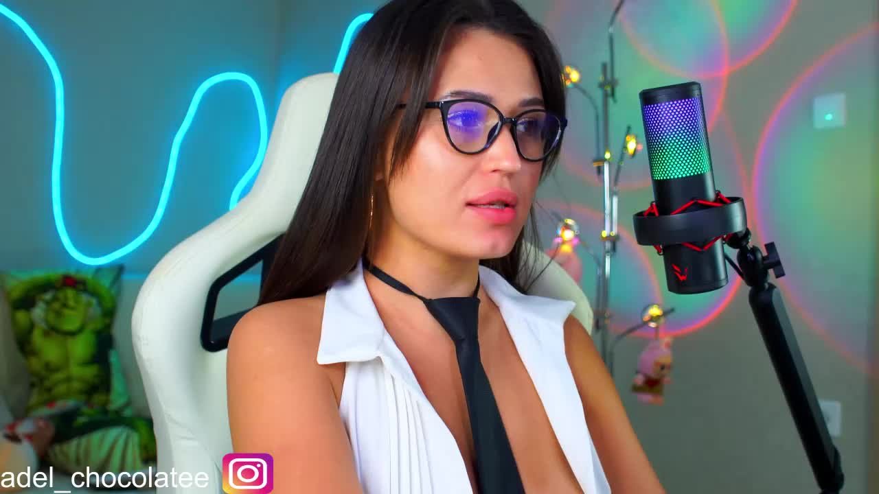 Alinka-chocolatee Live Sex December 13, 2025