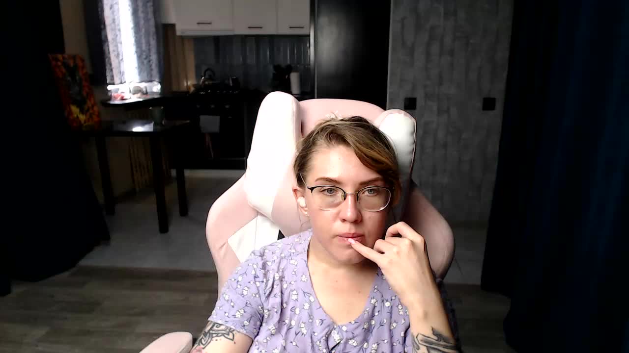 Regimasmile Live Sex December 14, 2025