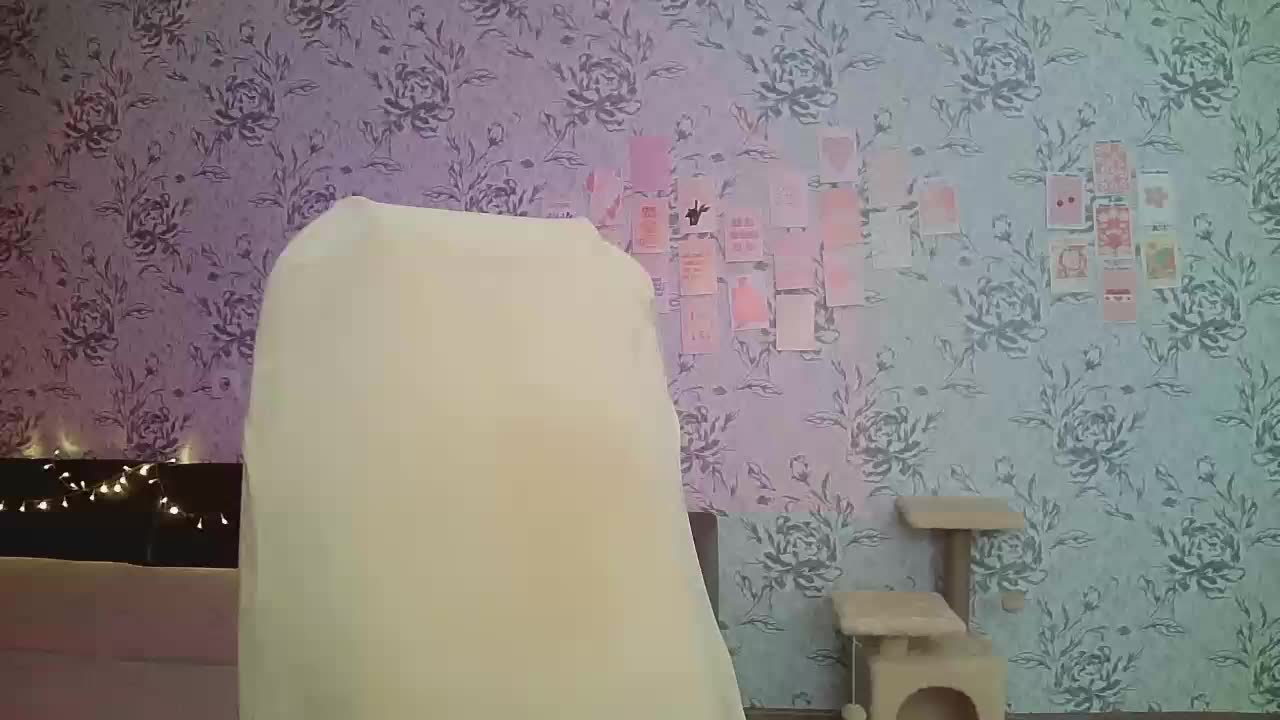 annie-fleur Live Sex December 14, 2025