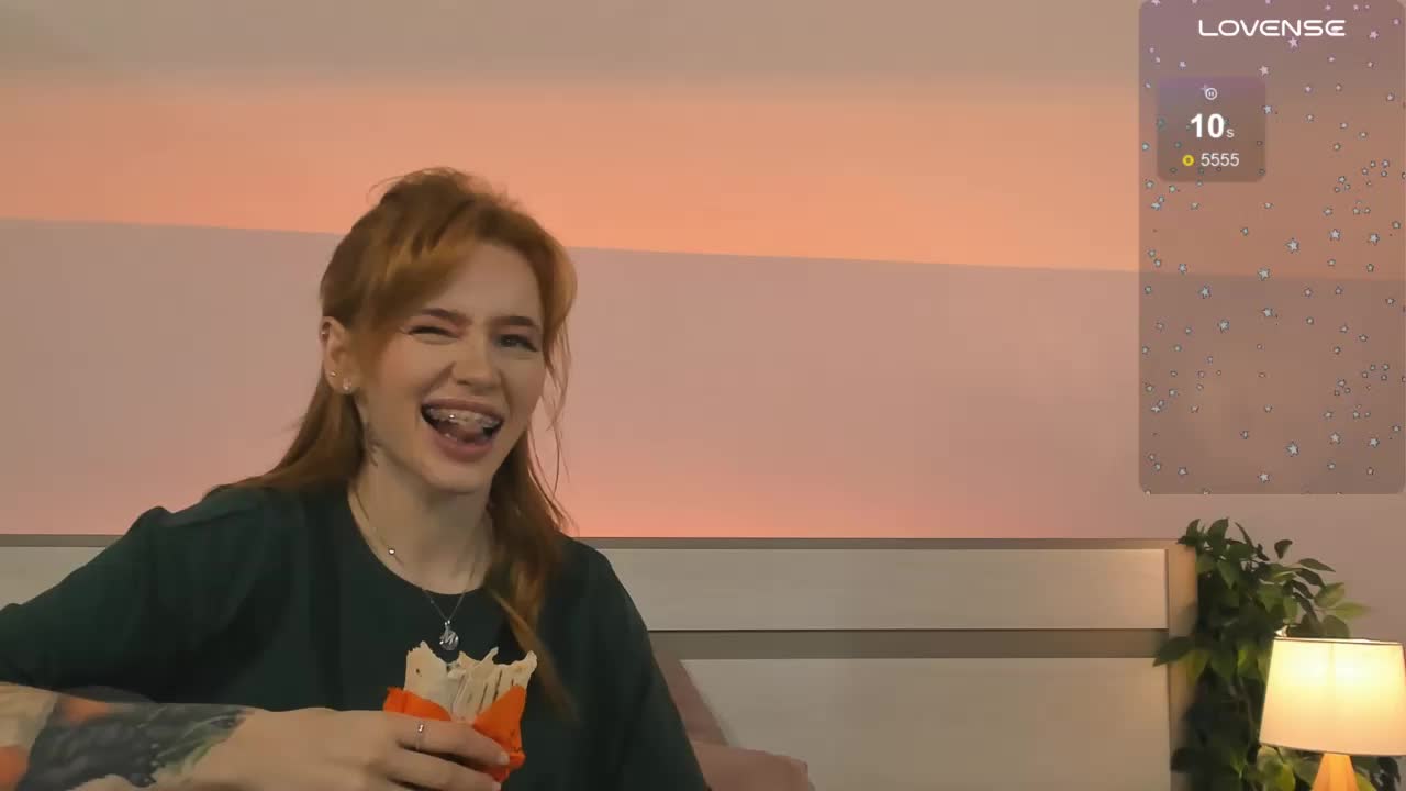 Phoenix_Margo Live Sex December 18, 2025