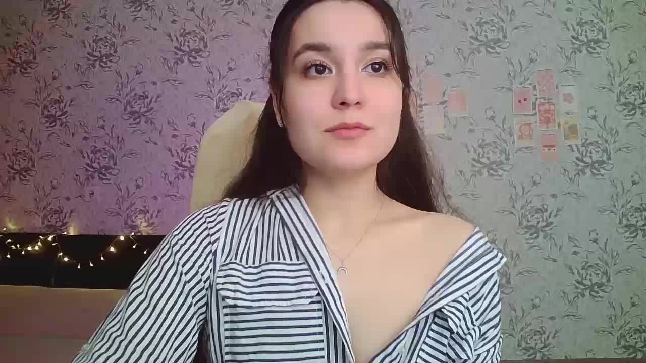 annie-fleur Live Sex December 14, 2025