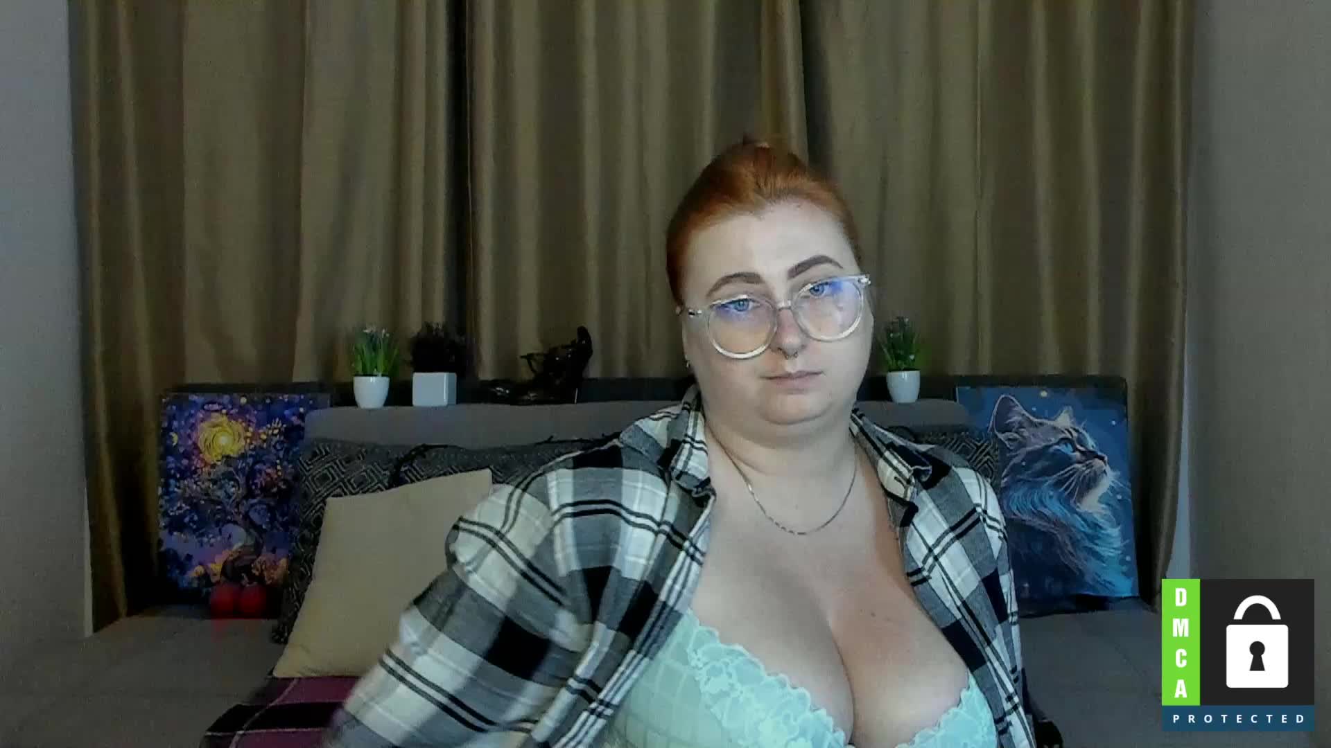 Aliciaredluv Live Sex December 17, 2025