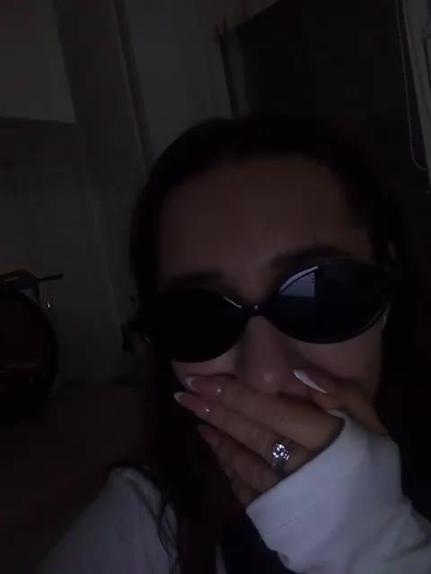 Sofa999 Live Sex December 13, 2025