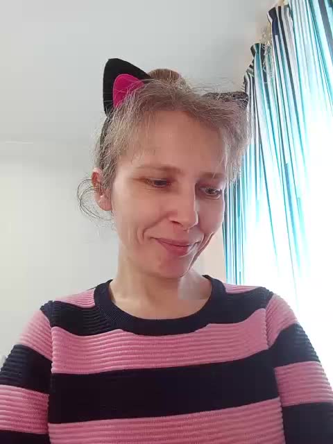 -Queen-Margo- Live Sex December 14, 2025