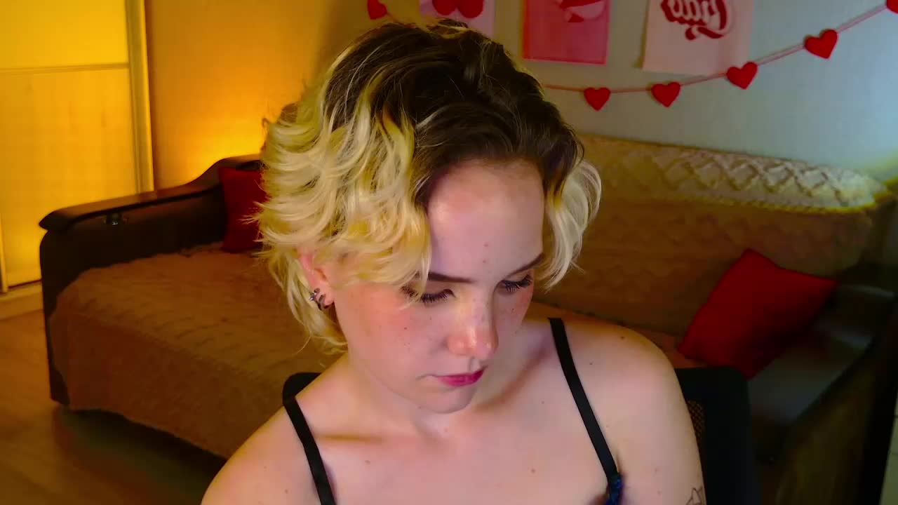 Cool-Love Live Sex December 17, 2025