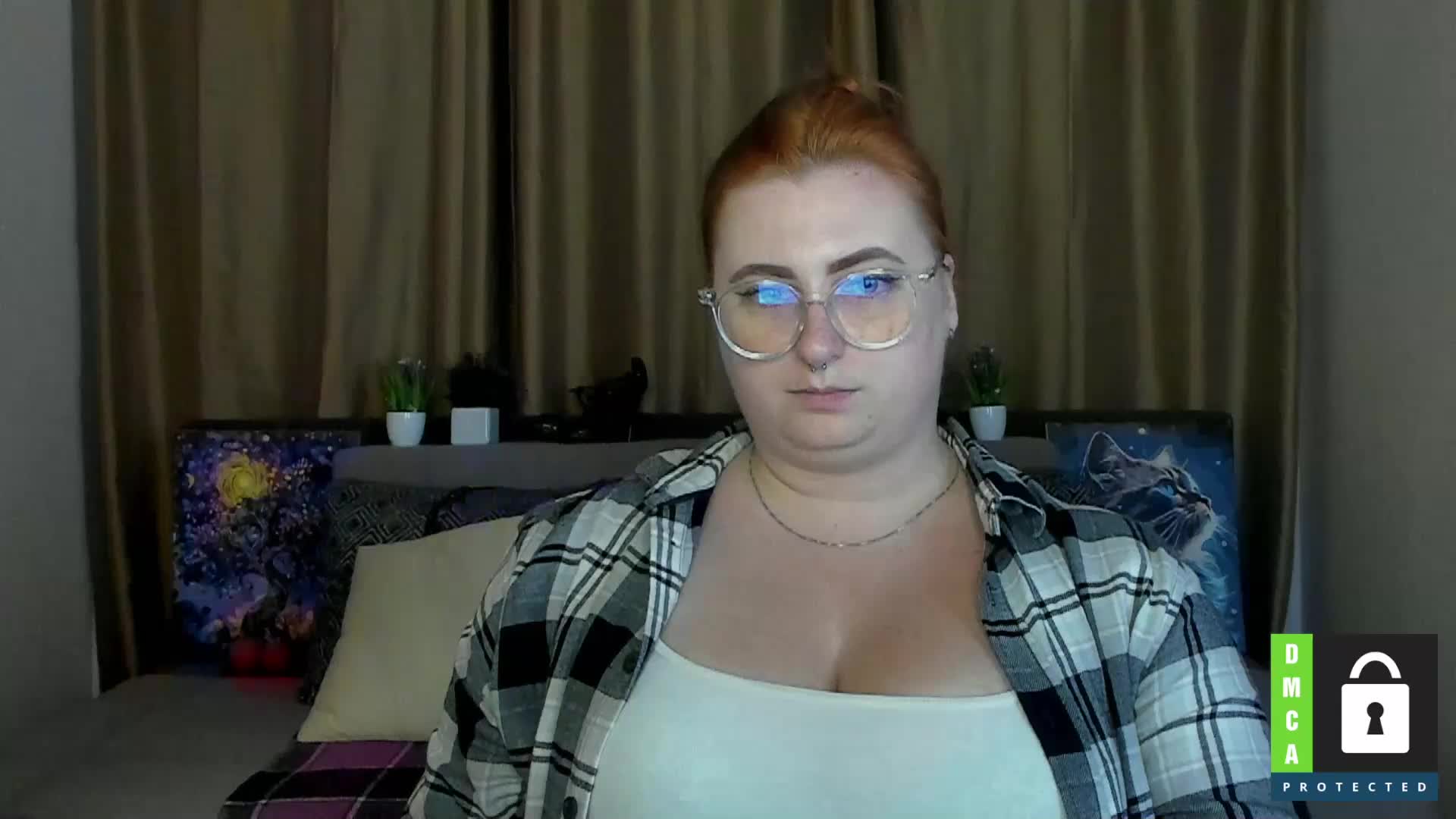 Aliciaredluv Live Sex December 17, 2025