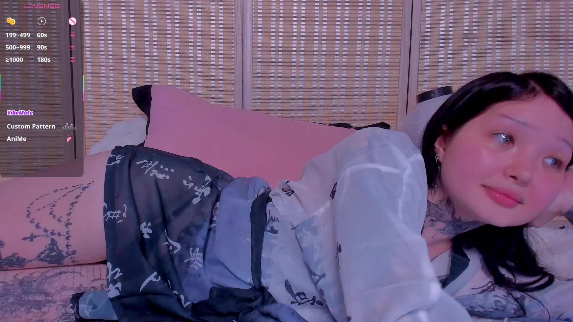 Leinbone Live Sex December 14, 2025