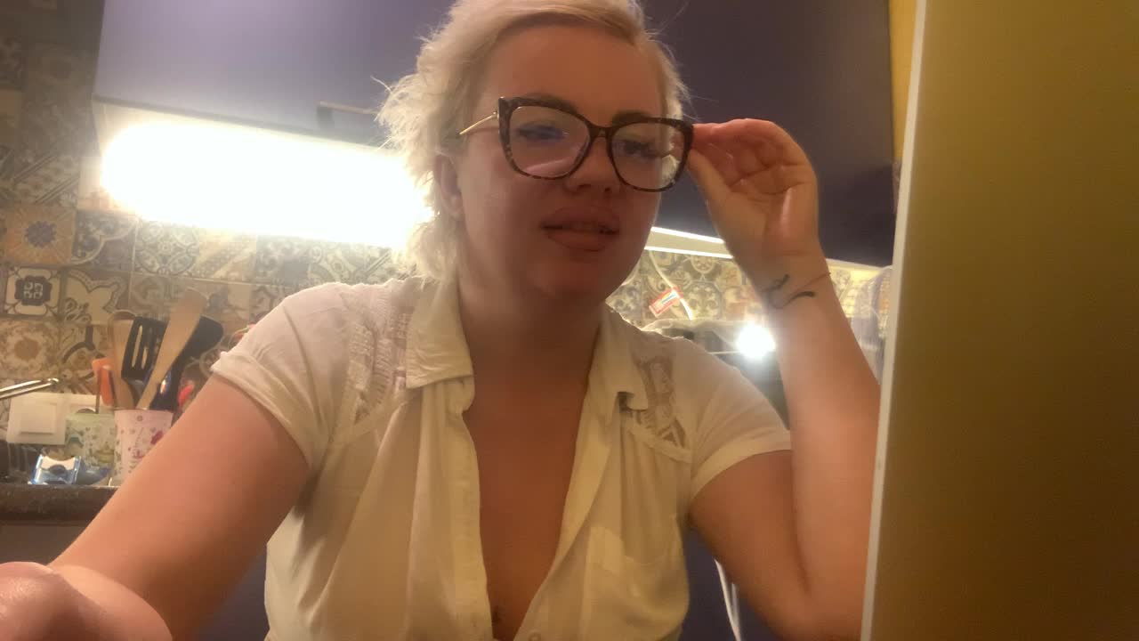 Oksana494 Live Sex December 13, 2025