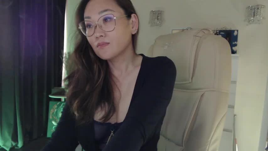 Realia Live Sex December 17, 2025