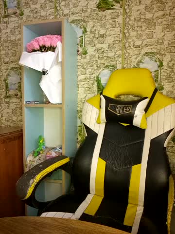 Miss_tits2025 Live Sex December 14, 2025