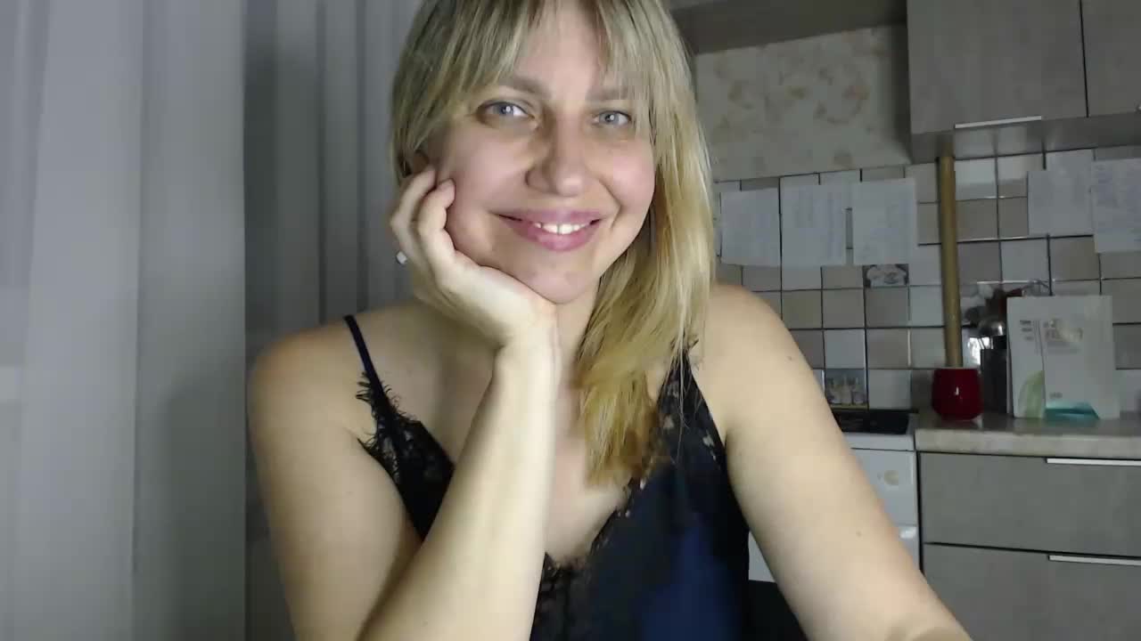 Karmella Live Sex December 13, 2025