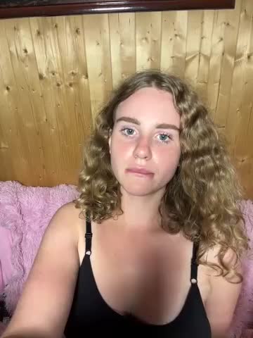 nemesidaM Live Sex December 14, 2025