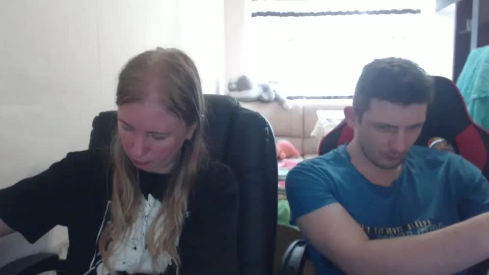 jenisandpeter Live Sex December 20, 2025