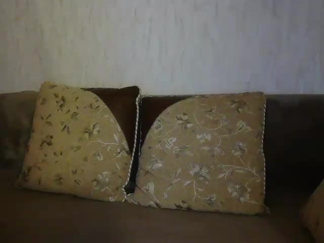 NatashaNannette Live Sex December 17, 2025