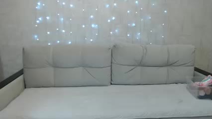 JenniferTheChic Live Sex December 19, 2025