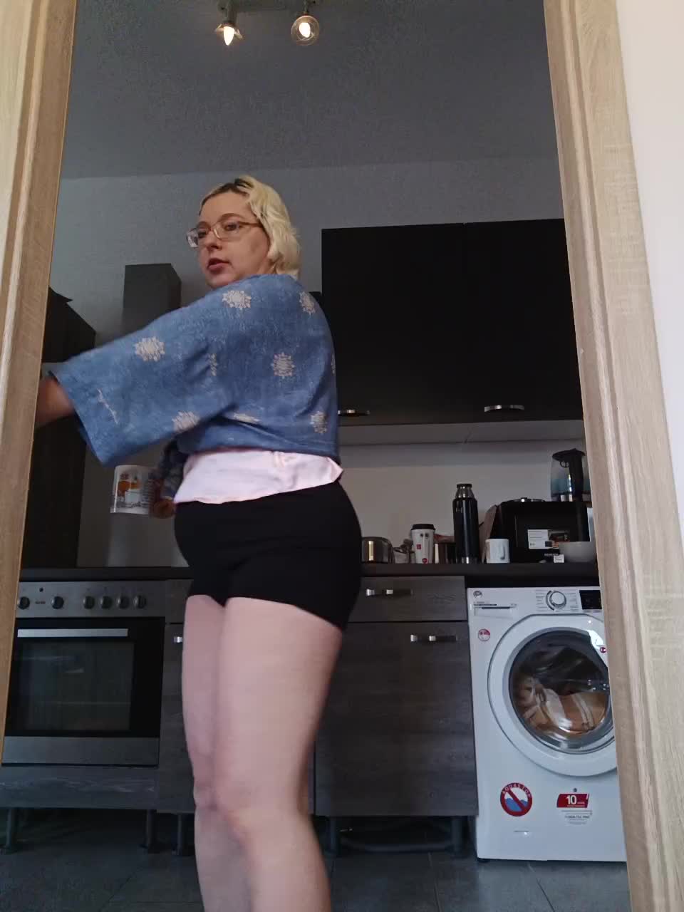 Vika211 Live Sex December 18, 2025