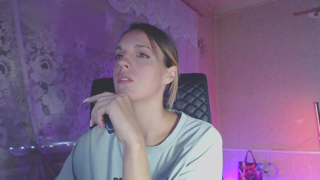 Babymuro4ka Live Sex December 17, 2025