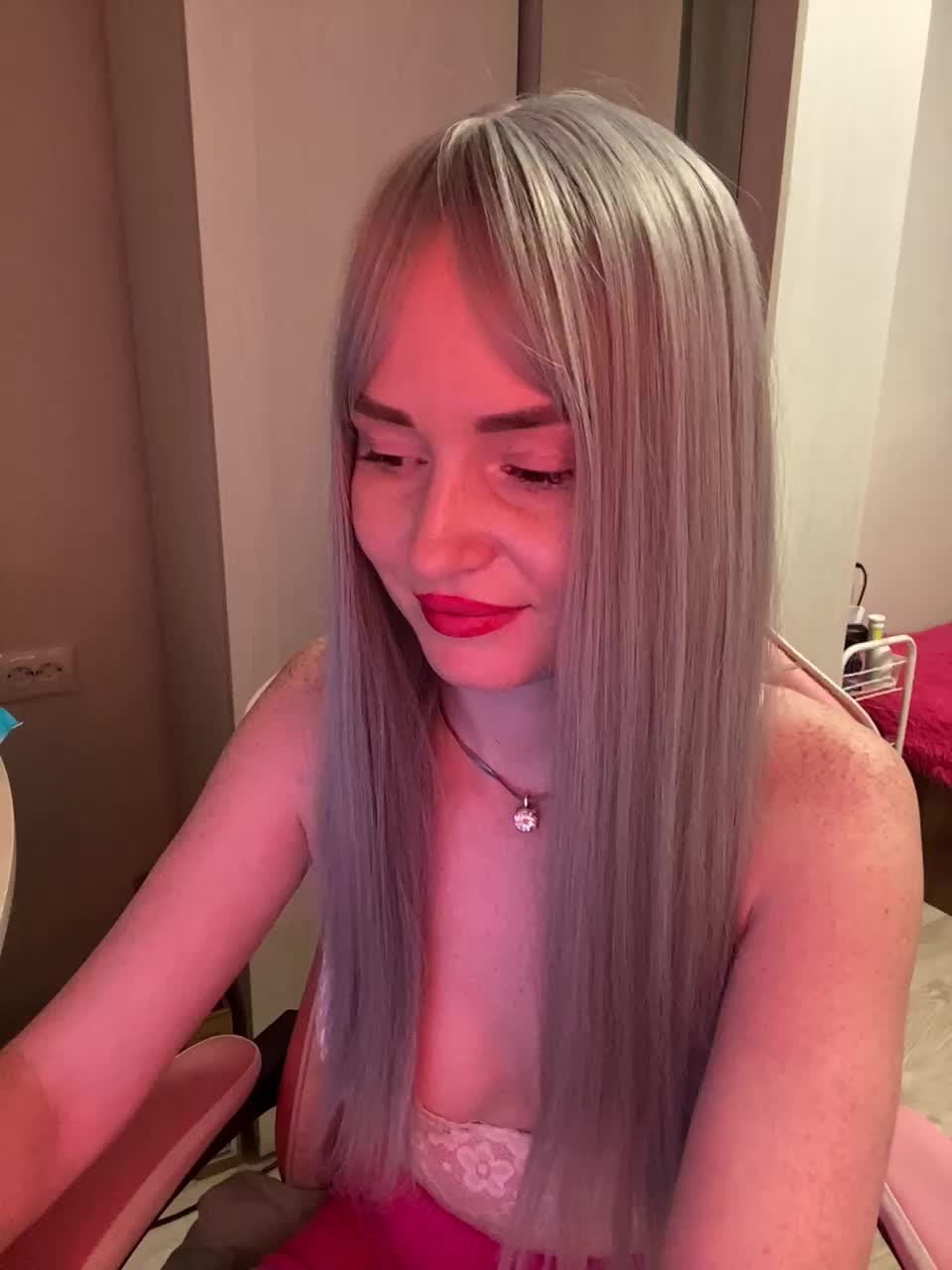 Lisichkina Live Sex December 14, 2025