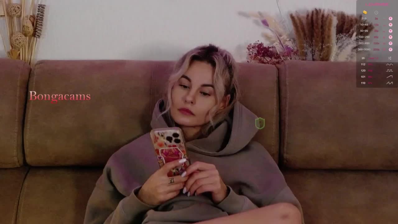 Kocmoc_Katerina Live Sex December 17, 2025