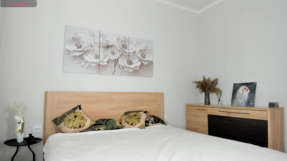 synop_sis Live Sex December 17, 2025