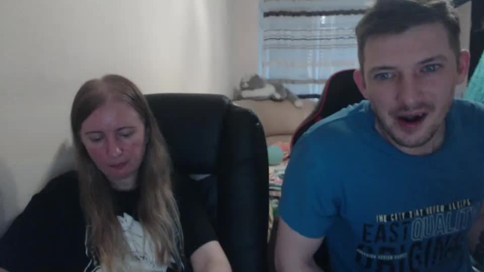 jenisandpeter Live Sex December 20, 2025