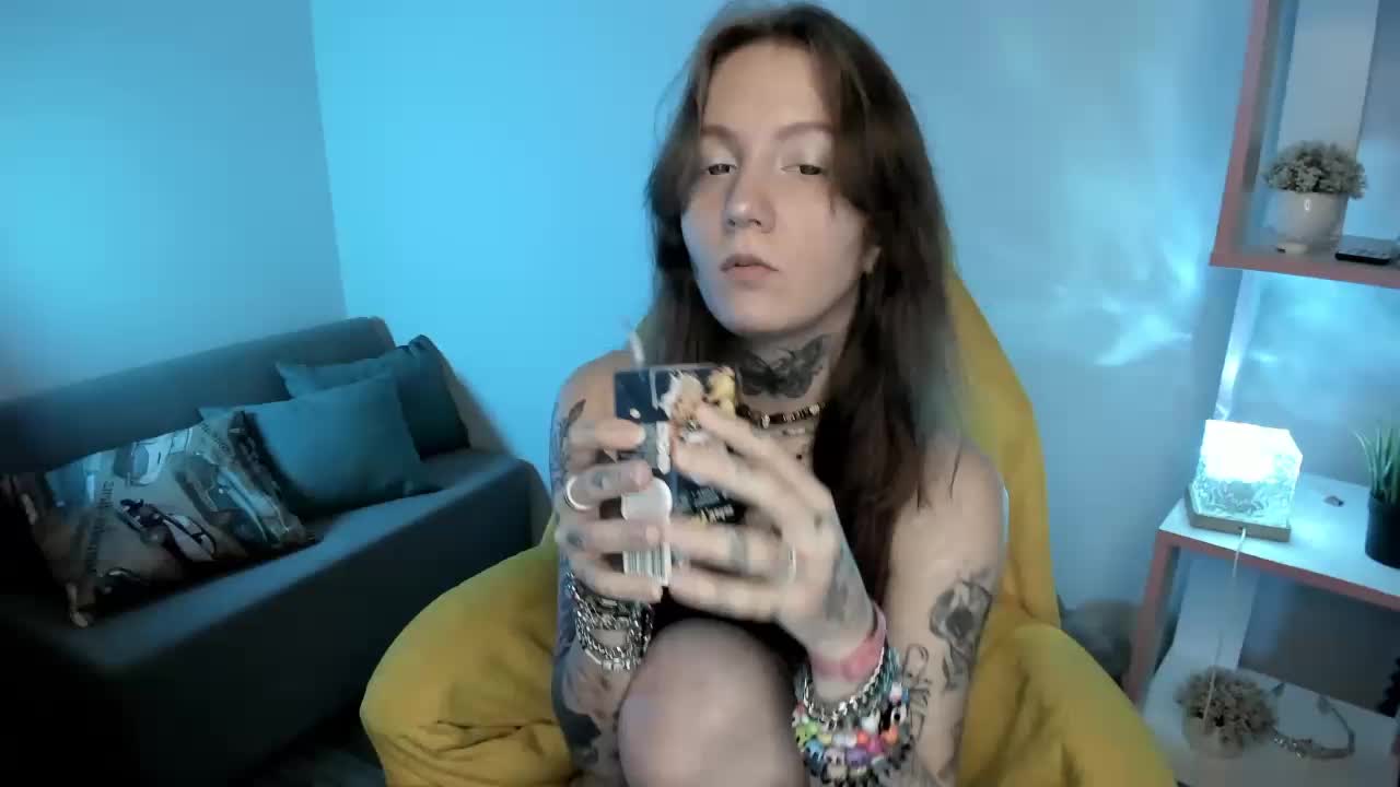 Mary-Xextra Live Sex December 17, 2025