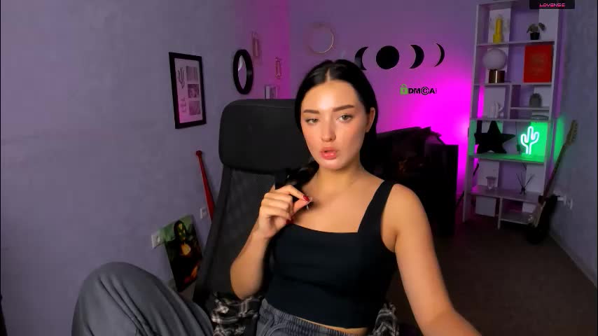 miki_nikki Live Sex December 13, 2025