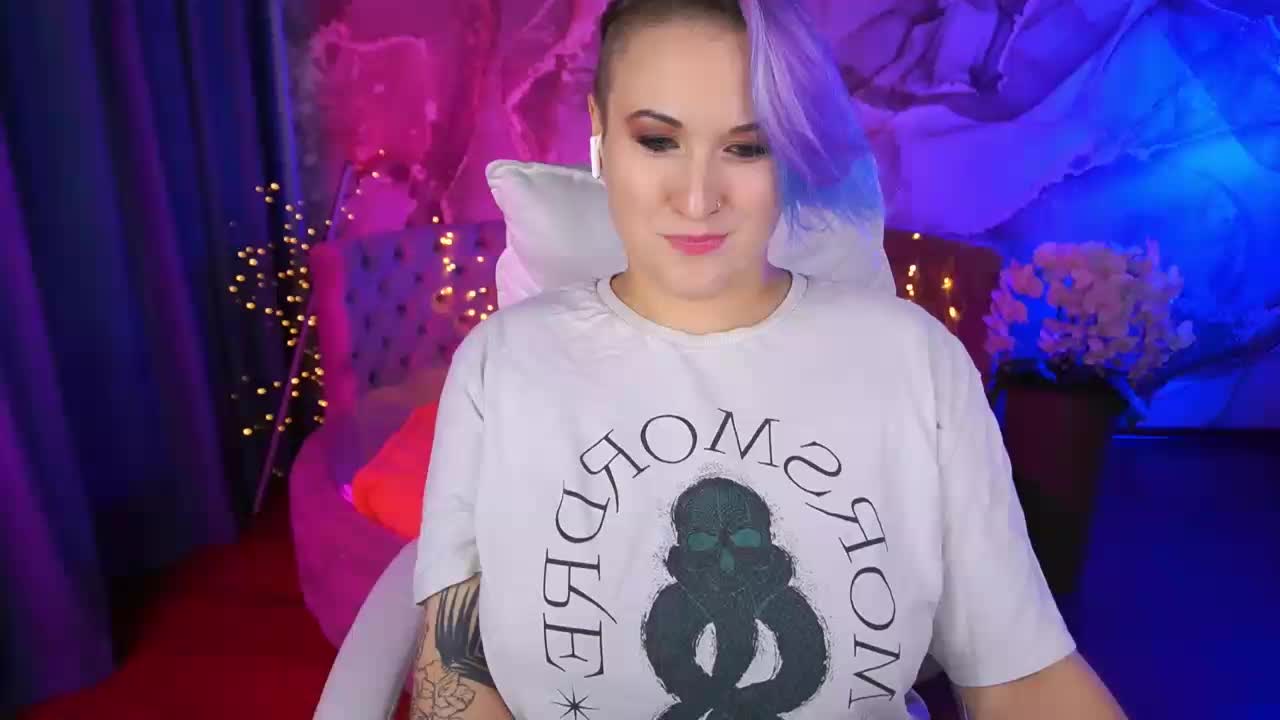 MiaVixenn Live Sex December 13, 2025