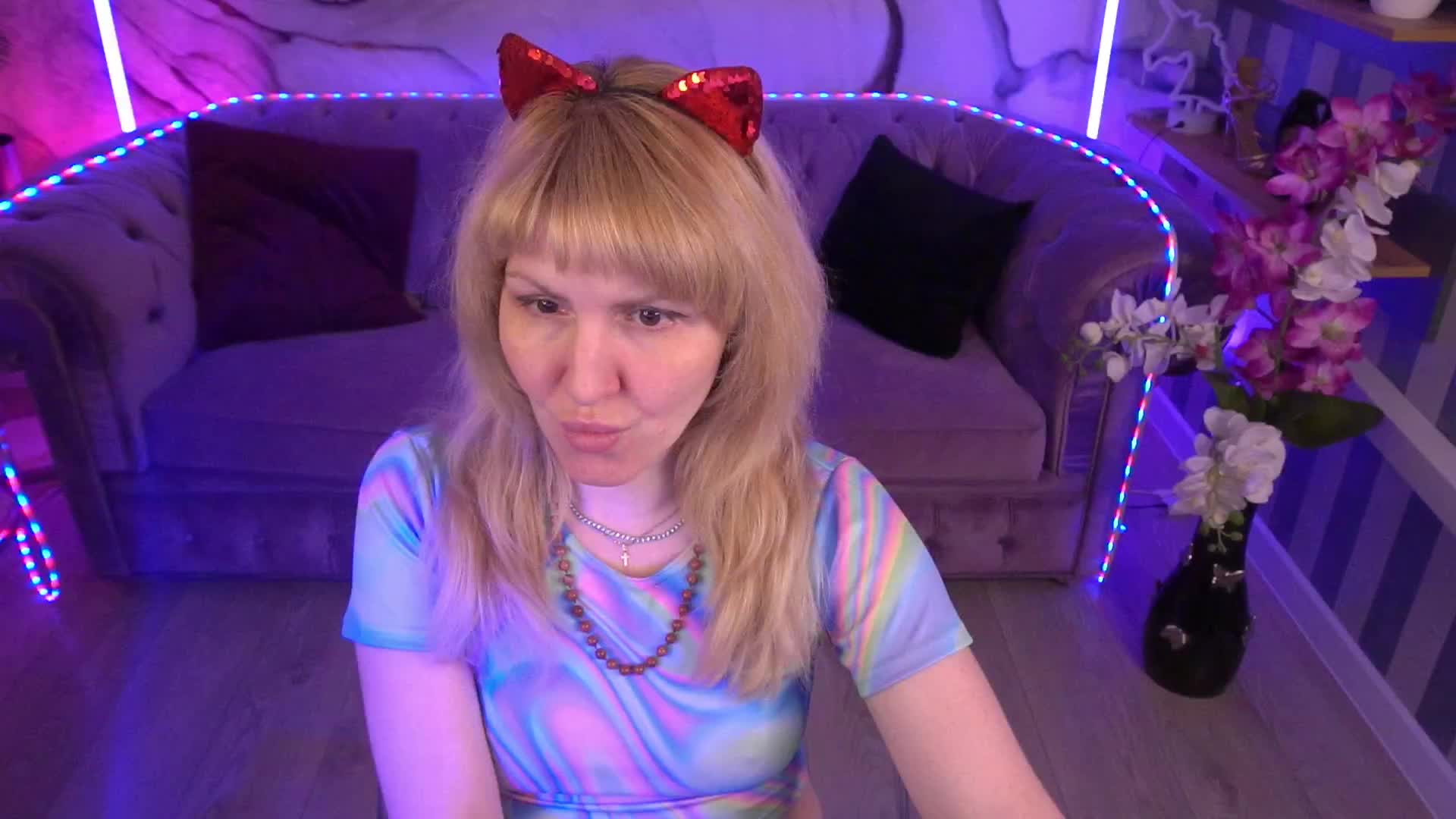 NatalyChanel Live Sex December 13, 2025