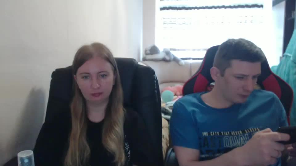 jenisandpeter Live Sex December 20, 2025