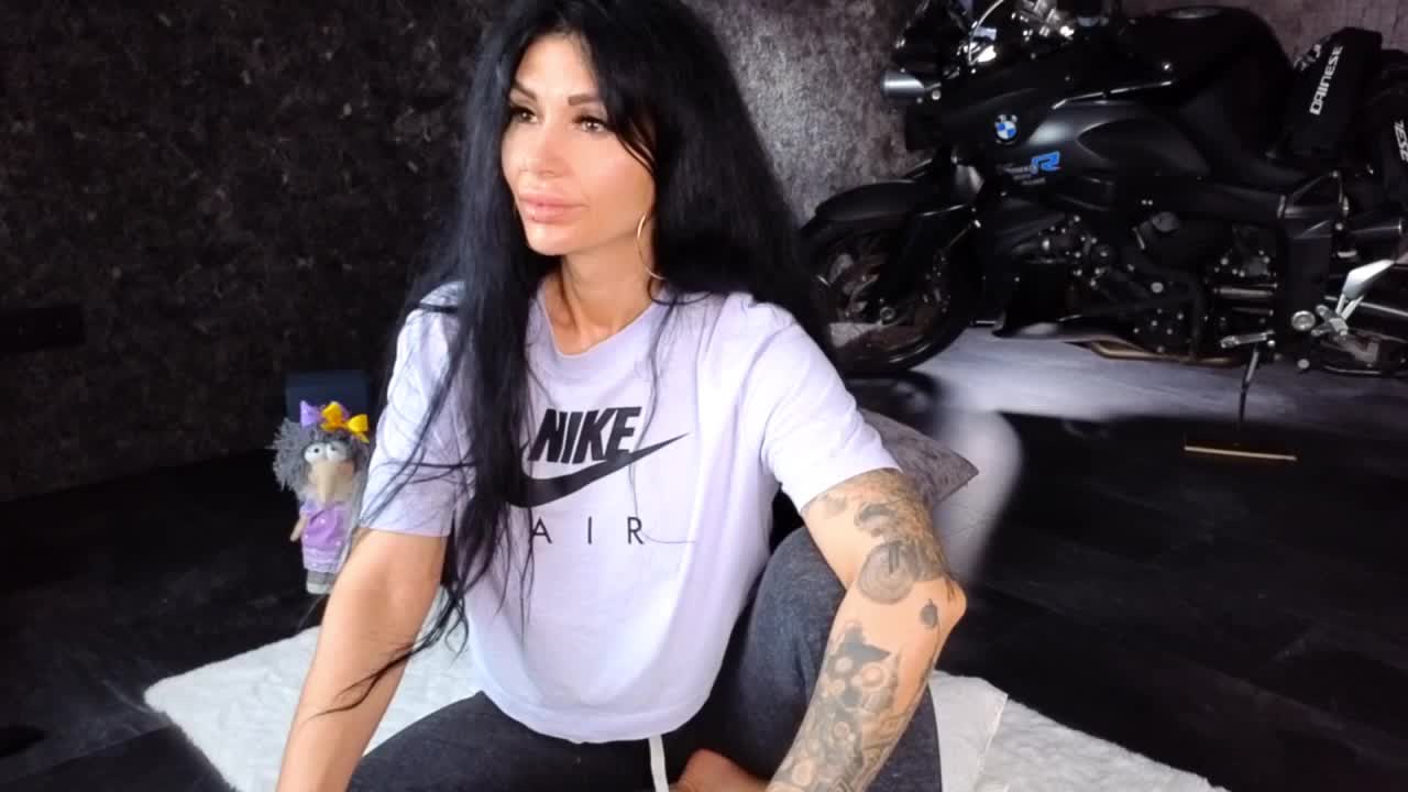 -BABAYAGA- Live Sex December 14, 2025