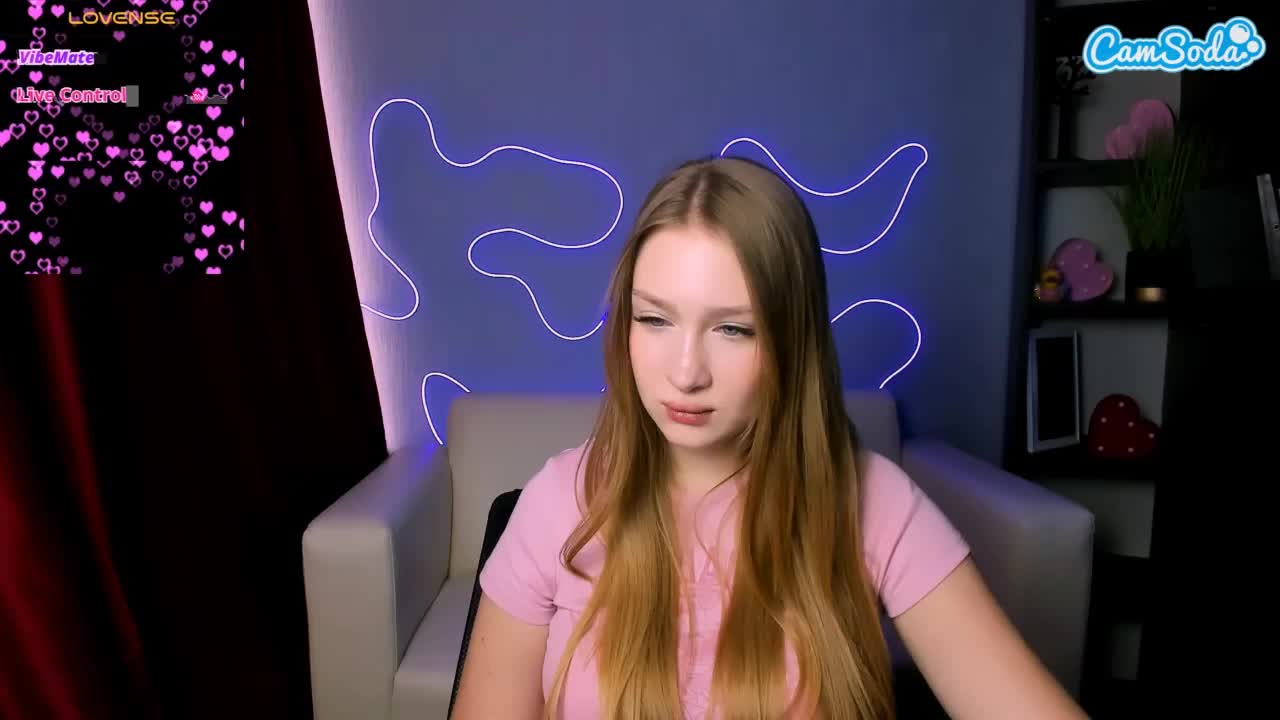 playfulsophie Live Sex December 17, 2025