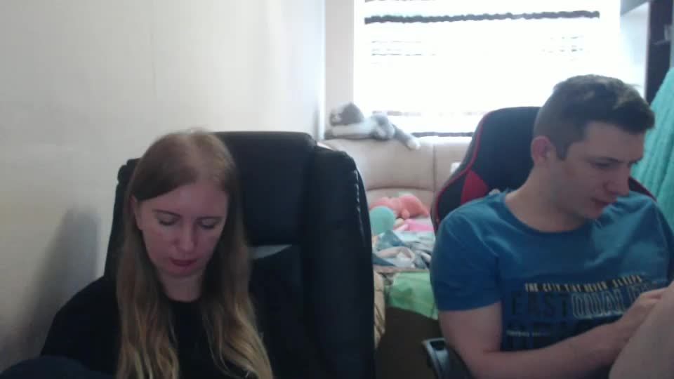 jenisandpeter Live Sex December 20, 2025