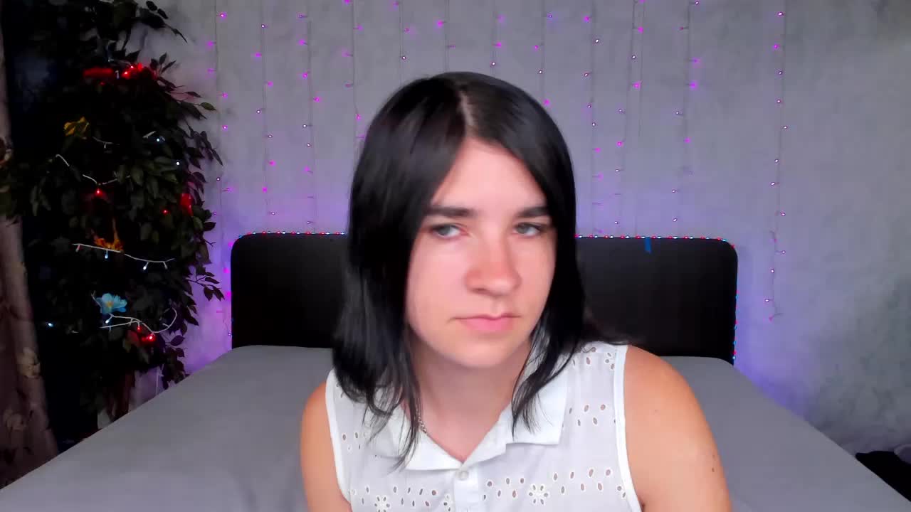 Polly-Love Live Sex December 17, 2025