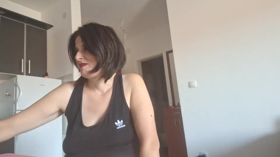 milf44milf Live Sex December 20, 2025