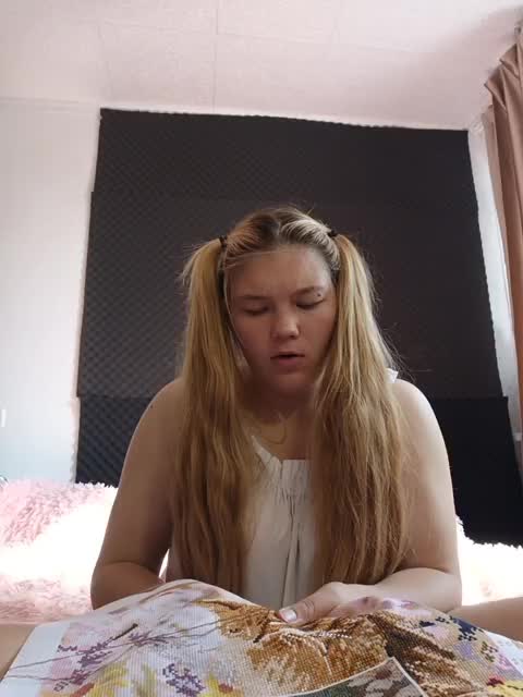 Kakdelaman Live Sex December 13, 2025