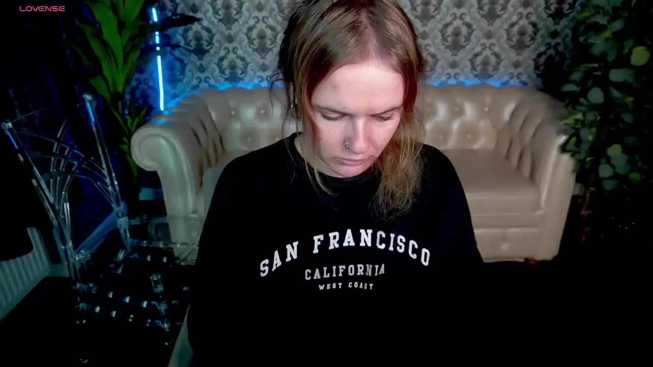 MaribelRiver Live Sex December 17, 2025