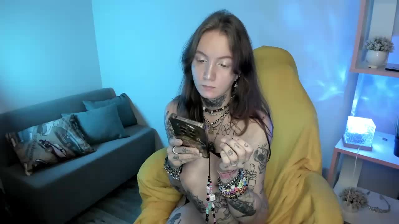 Mary-Xextra Live Sex December 17, 2025