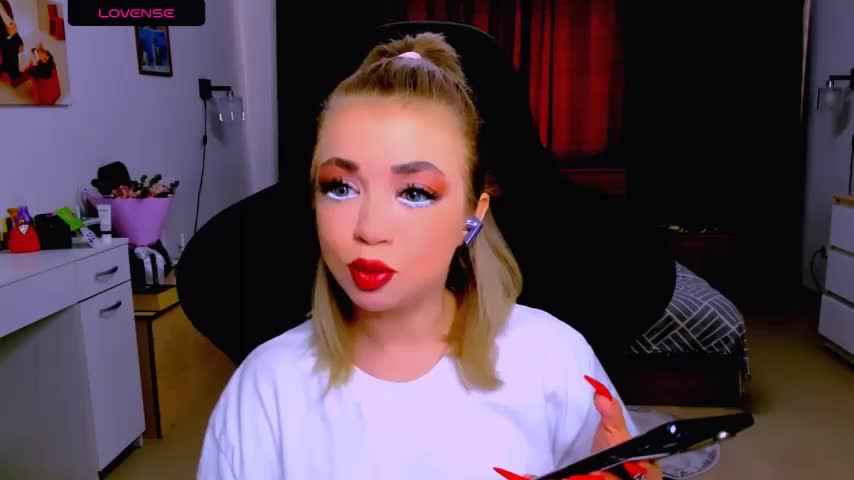 littleSiyfairy Live Sex December 13, 2025