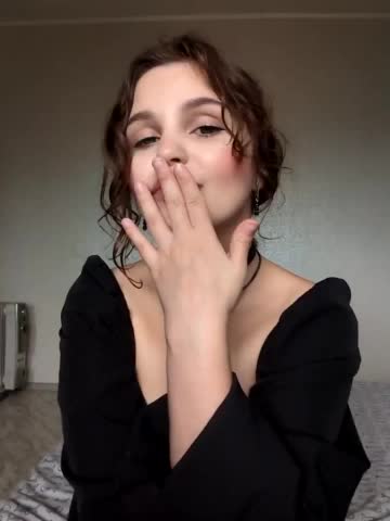 Kikki Live Sex December 13, 2025