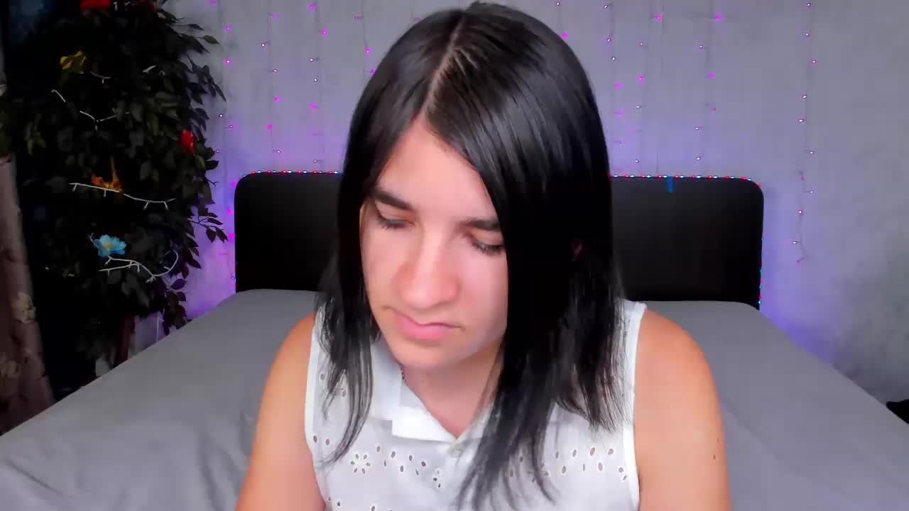 Polly-Love Live Sex December 17, 2025